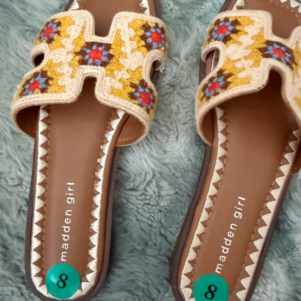 Madden Girl Crochet Multicolor Embroidered Slide Sandals Size 8